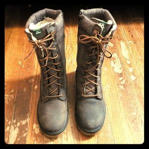 Kamik boots warm and waterproof